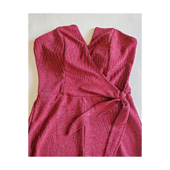 Romper - Picture 2 of 2